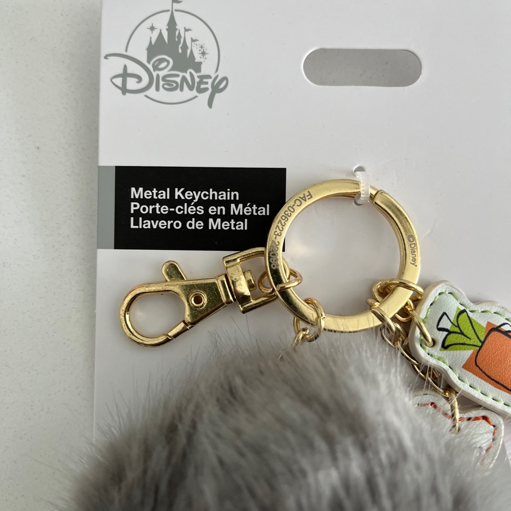 NWT Judy Hopps zootopia Disney Keychain set - Picture 2 of 4